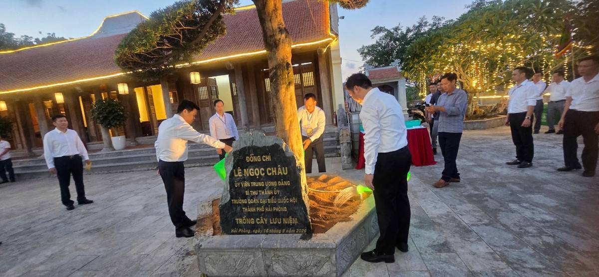 Kiến Hưng tưởng niệm 485 năm Ngày mất Thái tổ Mạc Đăng Dung