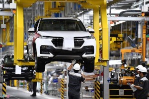 Ưu đãi thuế linh kiện ô tô được đề xuất kéo dài đến năm 2032