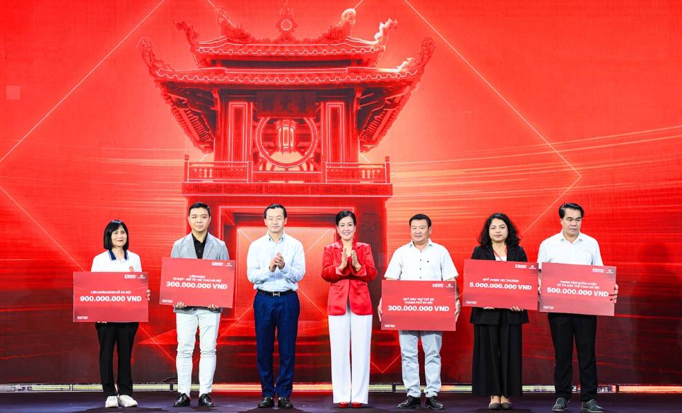 Khai mạc Giải Marathon Quốc tế Hà Nội Techcombank mùa thứ 5