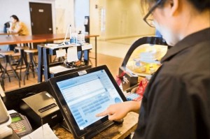 Thuế siết hóa đơn “ma” bằng dữ liệu và sinh trắc học
