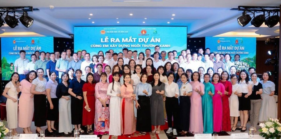 Bộ Giáo dục và Đào tạo phối hợp với Quỹ Vì tương lai xanh triển khai dự án “Cùng em xây dựng ngôi trường xanh”