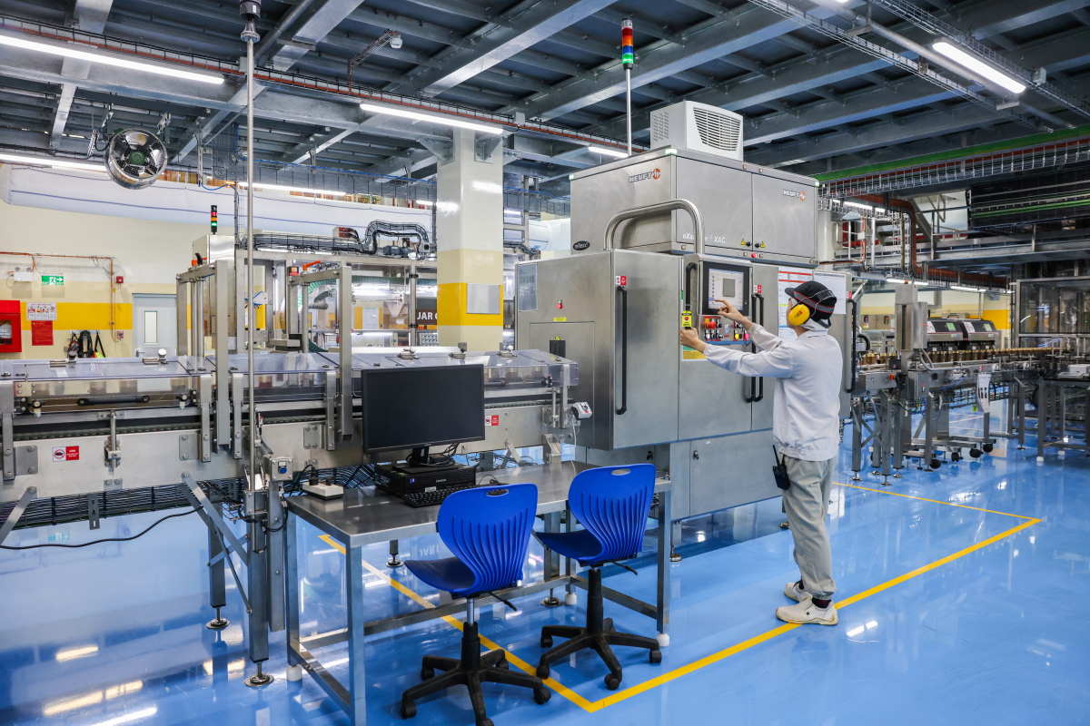Giá trị hạt cà phê được gia tăng thông qua hoạt động chế biến sâu, sản xuất, bao bì, logistics, giúp giữ lại nhiều giá trị tại Việt Nam
