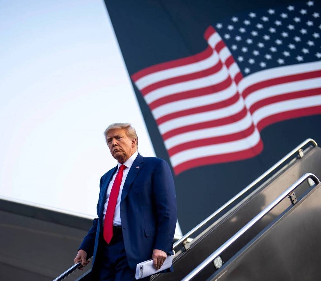 Ông Trump đổi nguồn chi cho quảng cáo chính sách