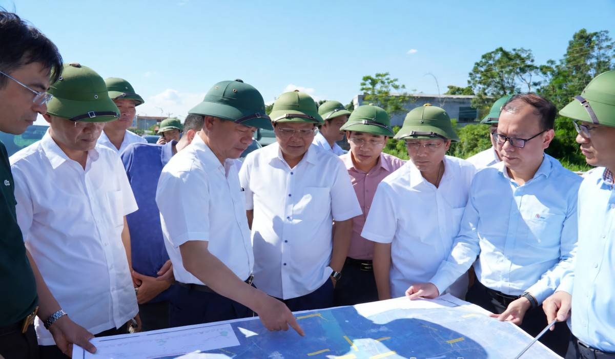 Phú Thọ nghiên cứu cầu Hai Bà Trưng kết nối cao tốc Nội Bài - Lào Cai