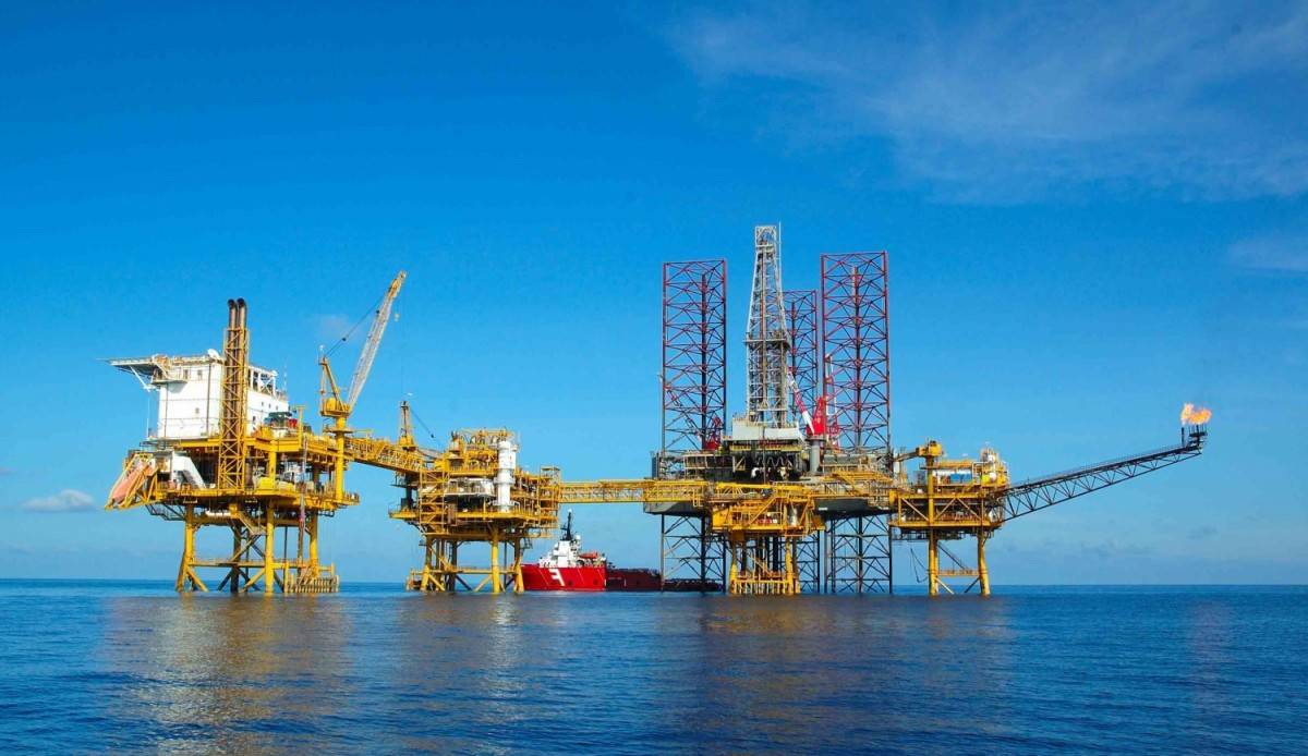 Khai thác dầu khí trên mỏ Rạng Đông - Ảnh: petrovietnam.petrotimes.vn