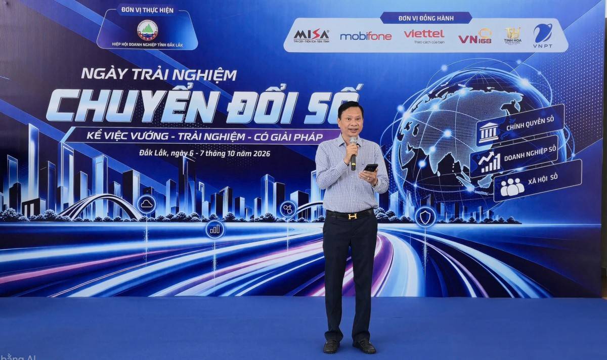 Ông Phạm Đông Thanh - Chủ tịch Hiệp hội Doanh nghiệp tỉnh Đắk Lắk phát biểu khai mạc sự kiện.