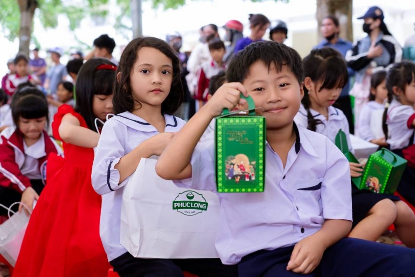 Phúc Long mang niềm vui đến hơn 400 trẻ em Phường B’lao