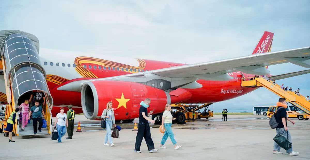Du lịch Khánh Hòa thuộc nhóm 5 địa phương dẫn đầu du lịch cả nước