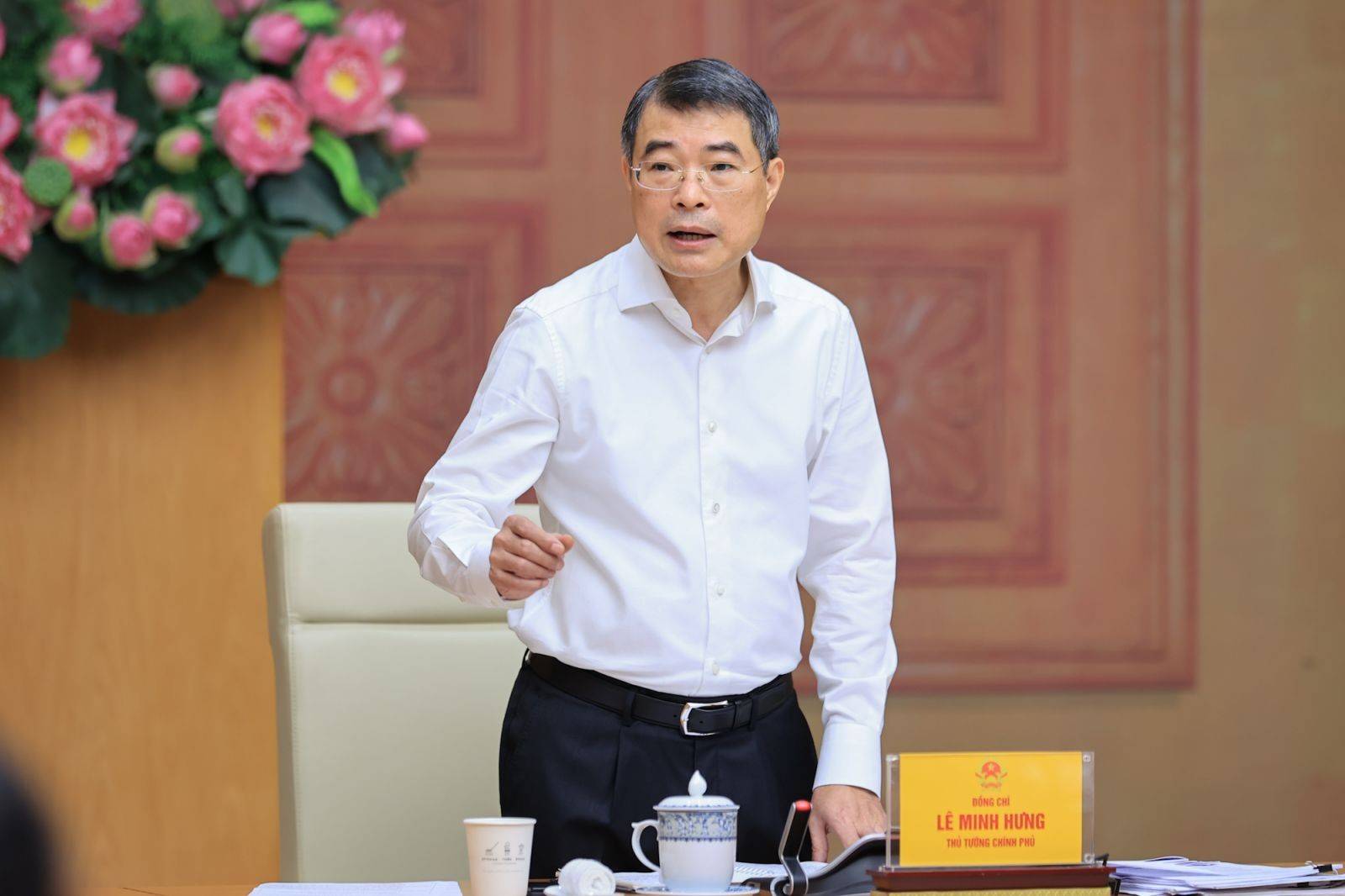 Chính phủ thúc giải ngân, gỡ điểm nghẽn để tăng tốc cuối năm