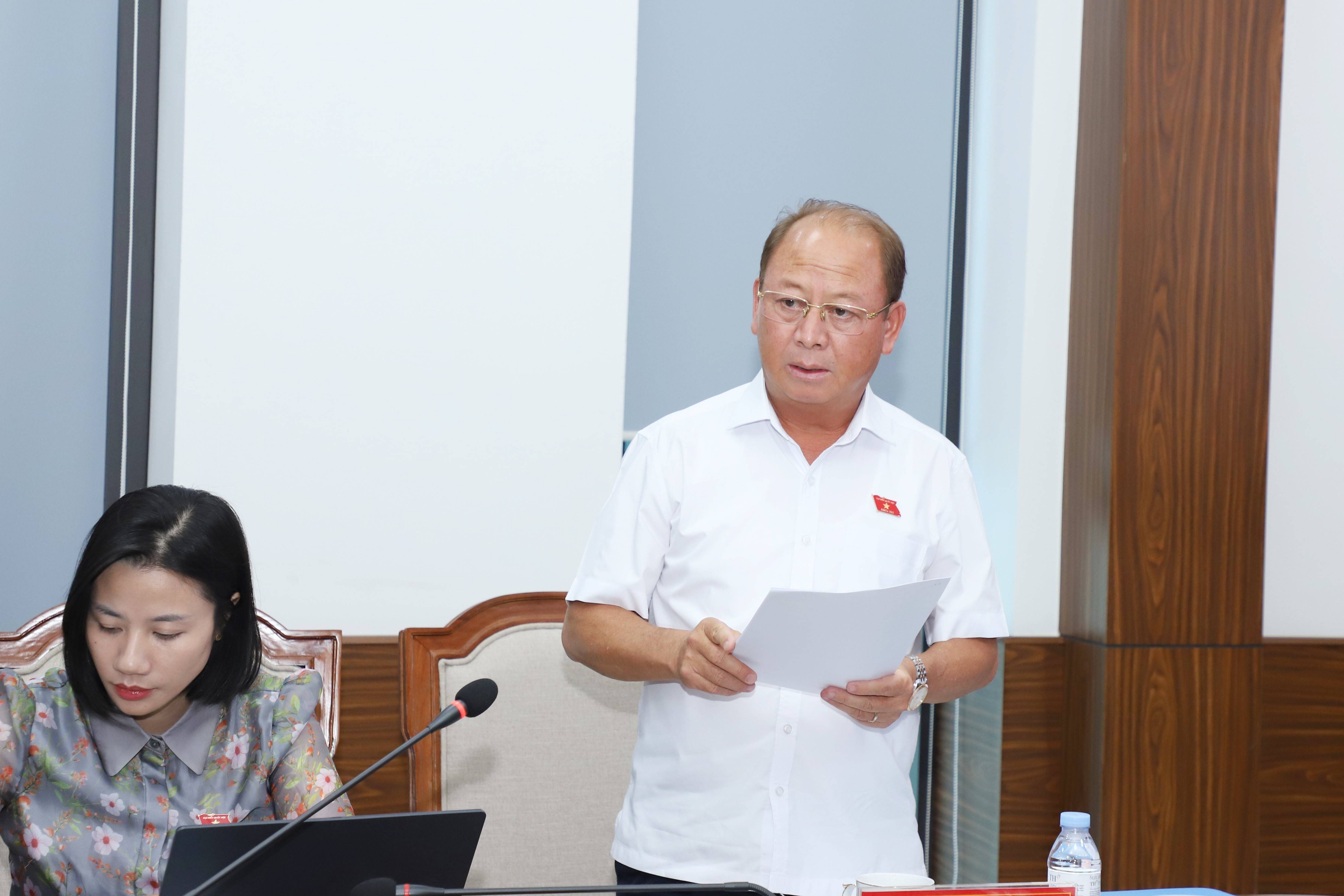 ông Sùng A Lềnh, Phó Trưởng Đoàn ĐBQH tỉnh Lào Cai, thông tin về dự kiến nội dung, chương trình Kỳ họp thứ Hai, Quốc hội khóa XVI