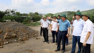 Phú Thọ yêu cầu hoàn thành giải phóng mặt bằng dự án đường liên kết vùng