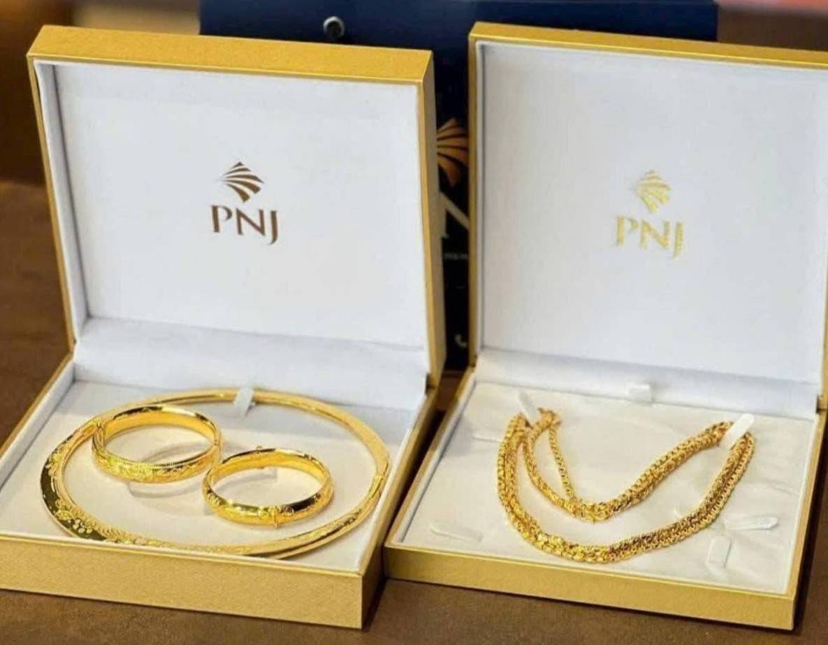 Cổ phiếu PNJ bật 