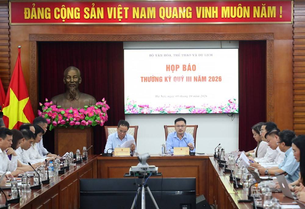 Tăng tốc chuyển đổi số, thúc đẩy công nghiệp văn hóa và du lịch