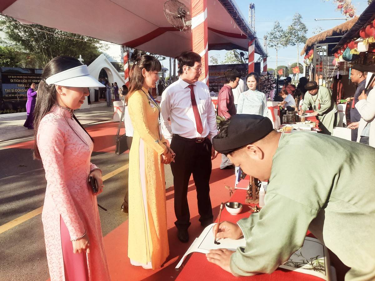 Hà Tiên đón hơn 3,3 triệu lượt khách, doanh nghiệp kiến nghị tháo gỡ điểm nghẽn