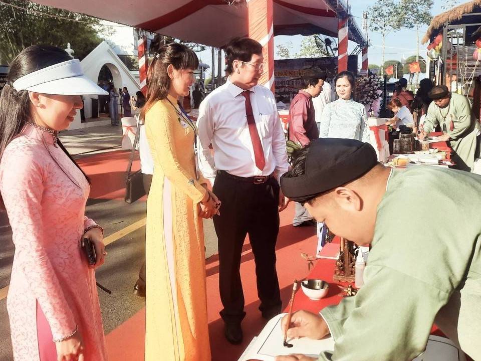 Hà Tiên đón hơn 3,3 triệu lượt khách, doanh nghiệp kiến nghị tháo gỡ điểm nghẽn