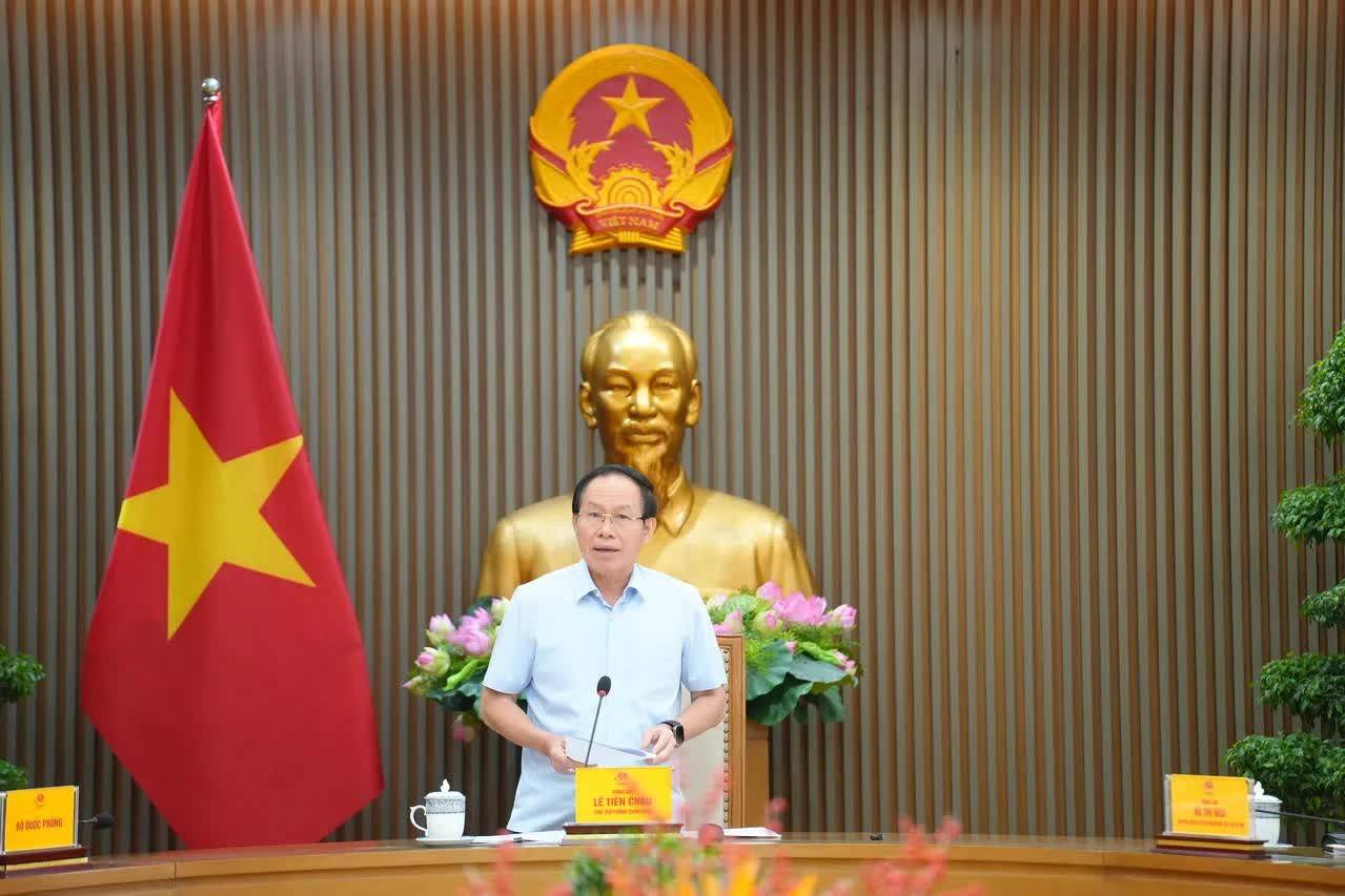 Phó Thủ tướng Lê Tiến Châu: Ưu tiên khơi thông pháp lý cho đầu tư và kinh doanh