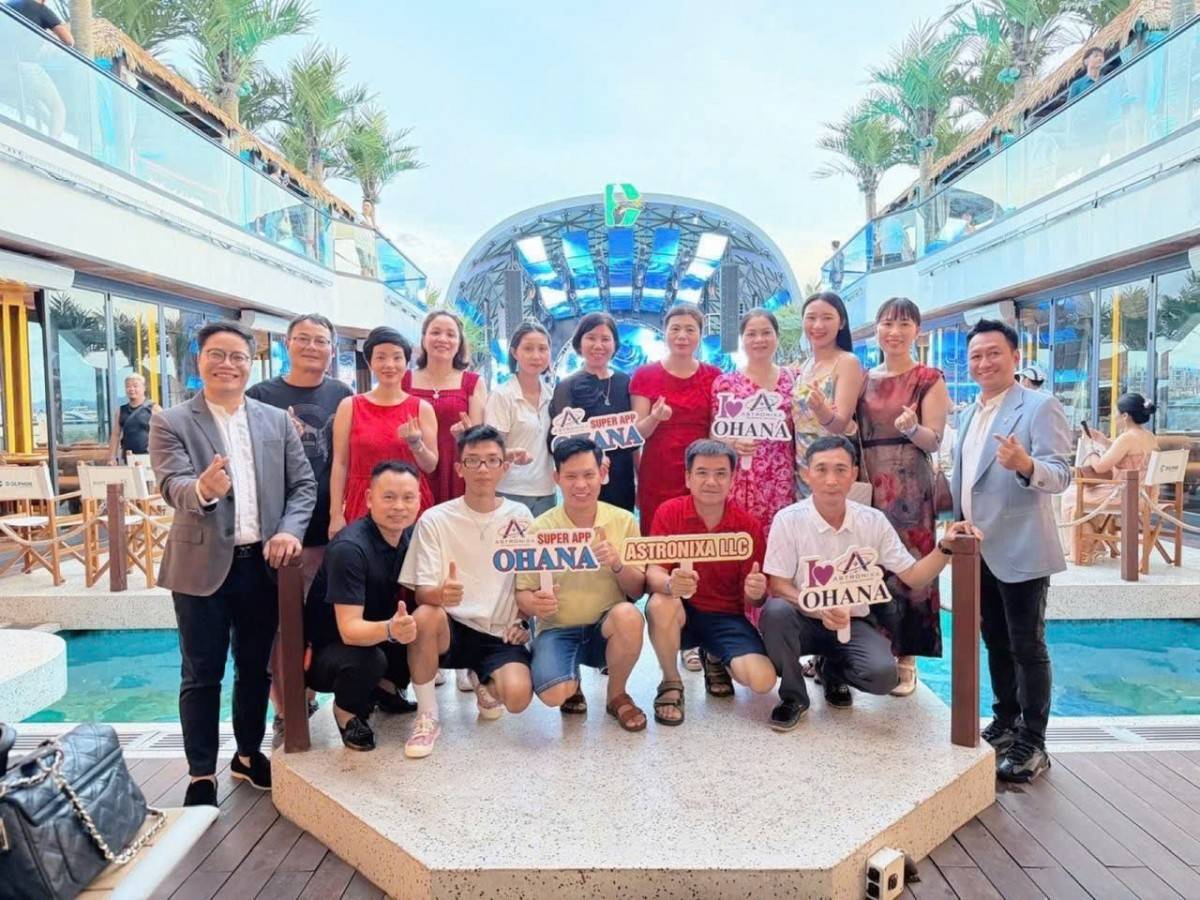  sự kết hợp giữa mạng xã hội và công cụ thương mại có thể tạo điều kiện để người dùng vừa tiếp nhận thông tin, trao đổi trực tiếp, vừa tham gia cộng đồng và tiếp cận các hoạt động mua bán.