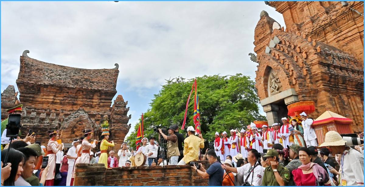 Khánh Hòa: Tưng bừng khai mạc Lễ hội Katê 2026