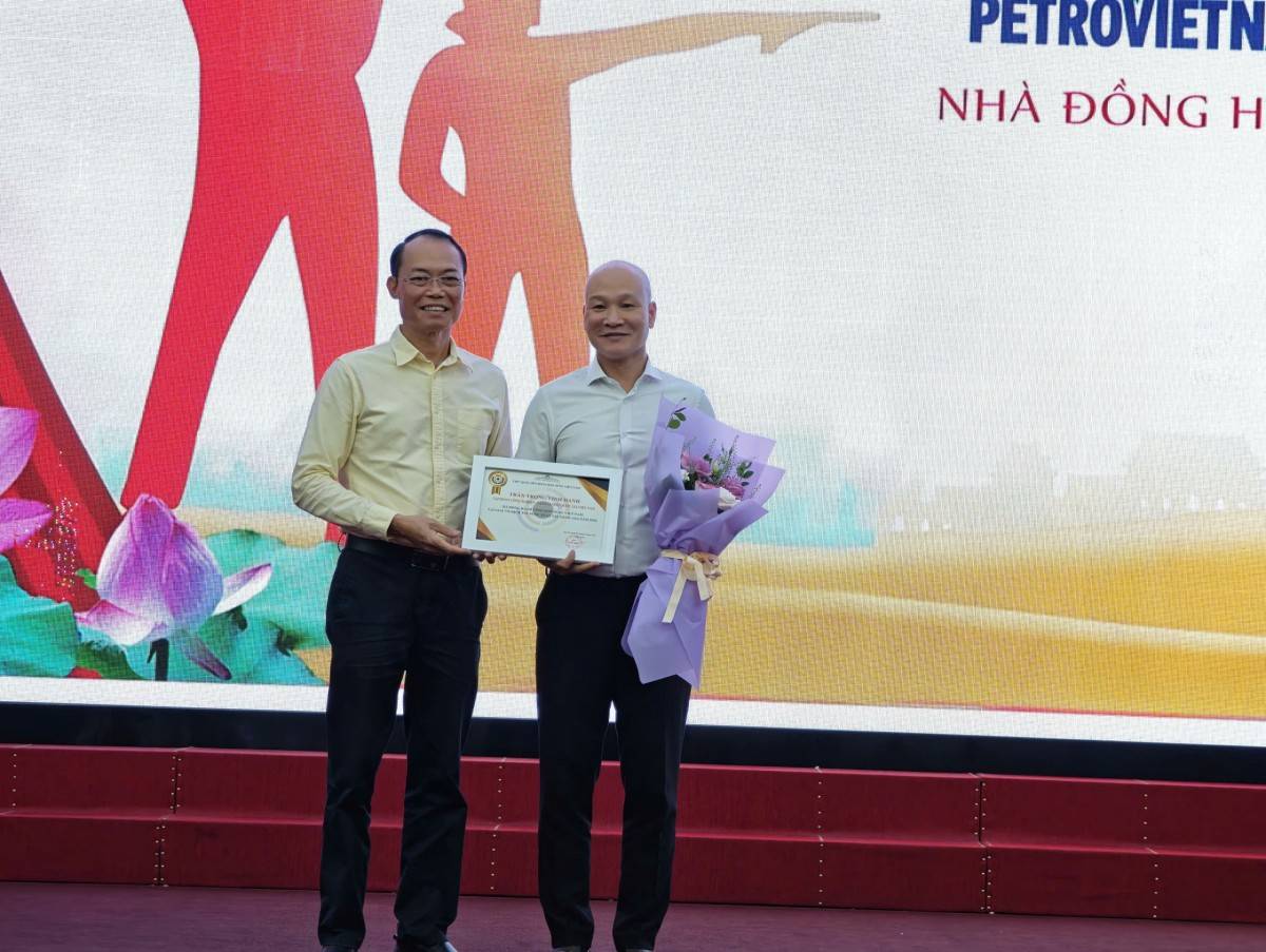 Liên đoàn Bắn súng Việt Nam vinh danh, trao thưởng các tay súng đạt thành tích tại ASIAD 20