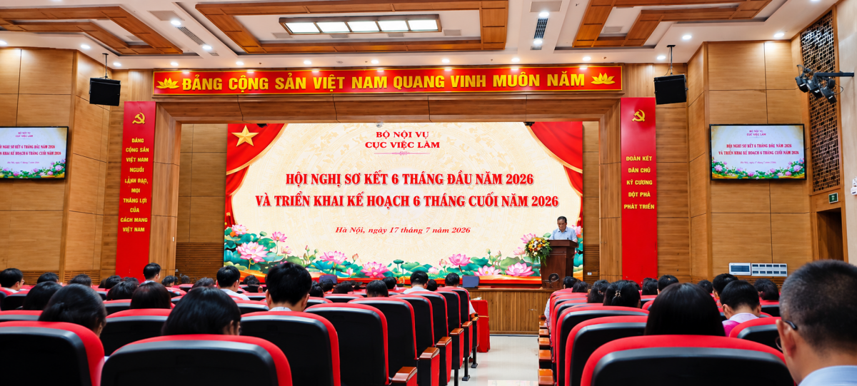 Hơn 340.000 người hưởng trợ cấp thất nghiệp trong nửa đầu năm 2026