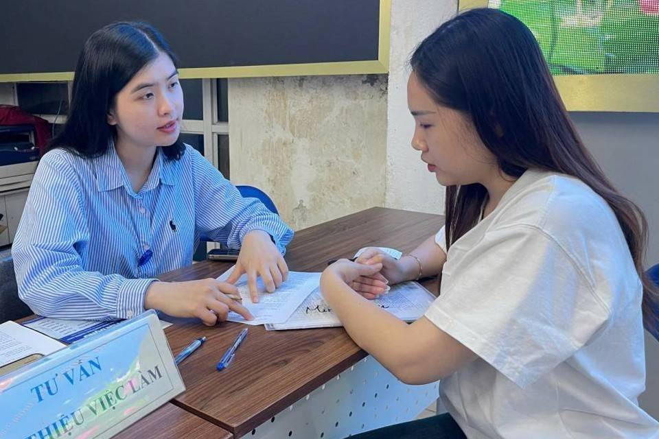 Nghệ An: Gần 5.900 hồ sơ hưởng trợ cấp thất nghiệp trong 5 tháng