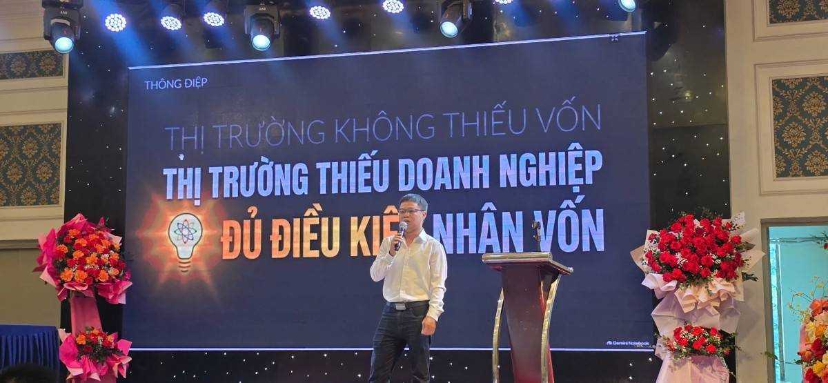 Tiến sĩ DN Vũ Anh Đông  tư vấn  chia sẻ lĩnh vực tài chính cho DN tại