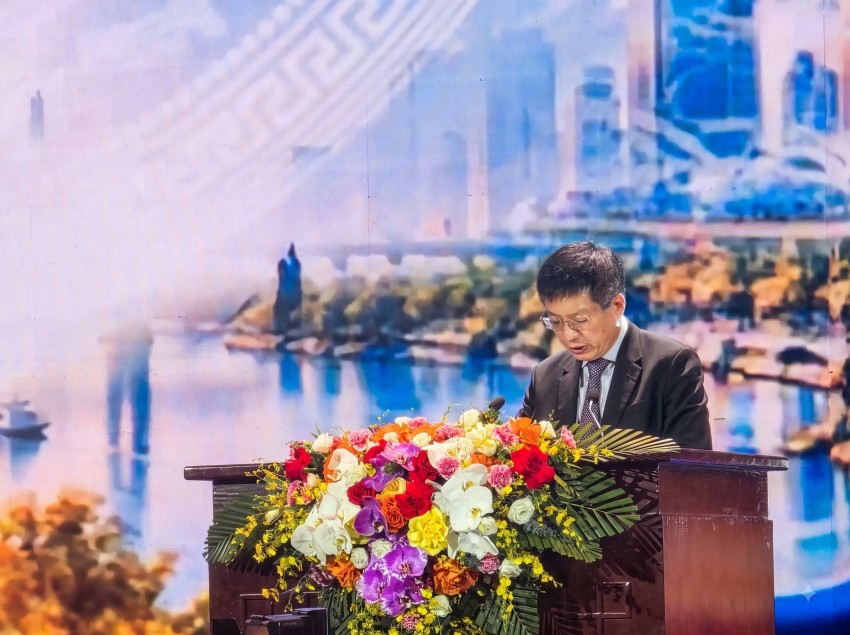Vinh danh 100 “Doanh nhân Việt Nam tiêu biểu - Cúp Thánh Gióng”: Khát vọng lớn, nâng tầm thương hiệu Việt