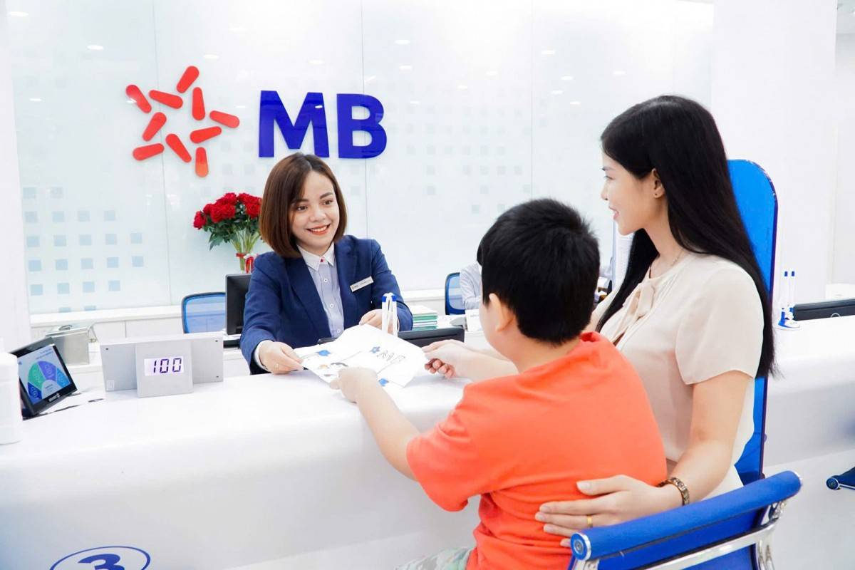MB trở thành ngân hàng đầu tiên tại Việt Nam vượt mốc 100.000 tỷ đồng vốn điều lệ