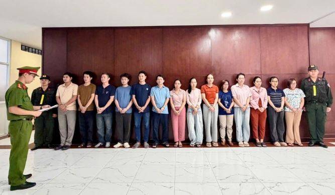 Môi trường ô nhiễm, số liệu vẫn sạch: Ai chịu trách nhiệm?