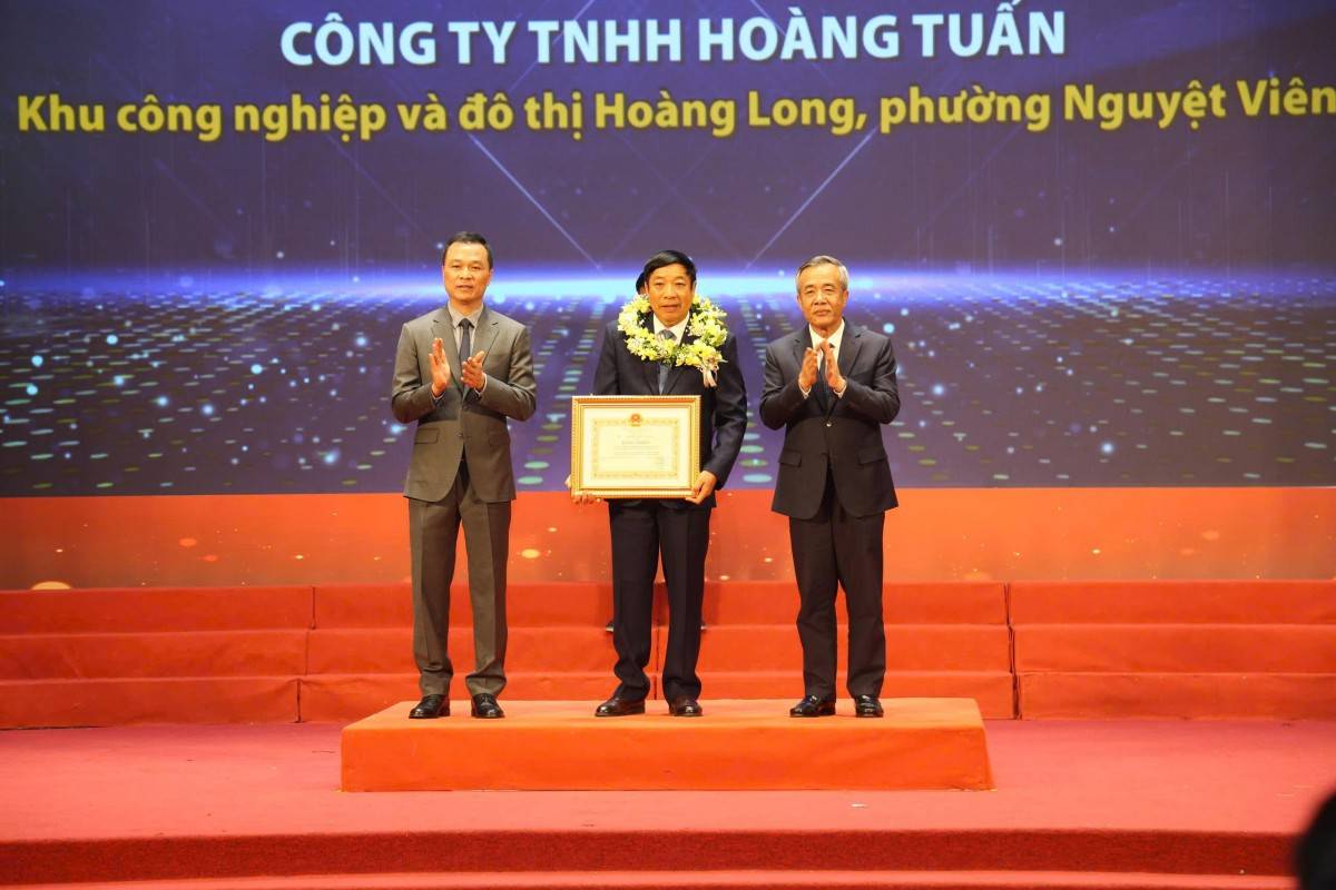 Thanh Hóa tôn vinh 100 doanh nghiệp, doanh nhân tiêu biểu năm 2026