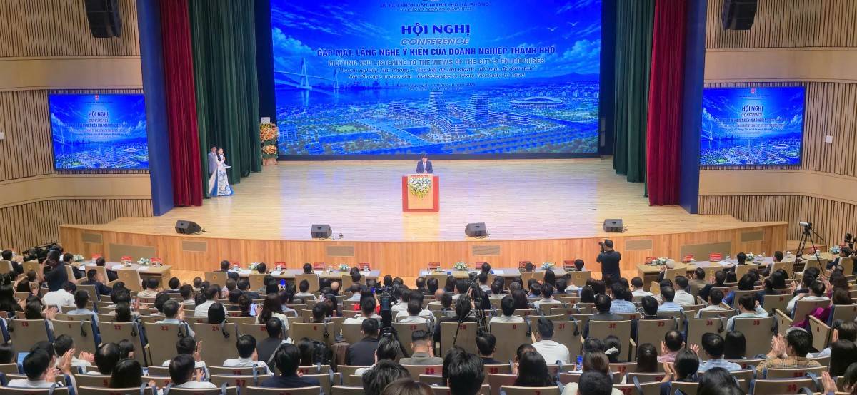 Ảnh toàn cảnh