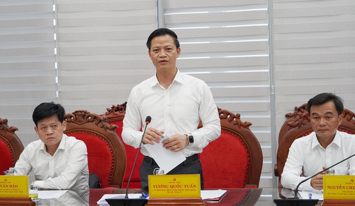 Quảng Trị hợp tác với Binh đoàn 12 trong phát triển hạ tầng và bảo tồn di tích lịch sử