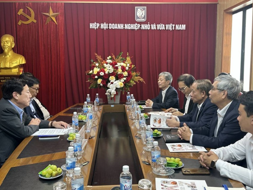 Ban Lãnh đạo VINASME làm việc với đoàn đại biểu KBIZ có chuyến thăm và làm việc tại Việt Nam