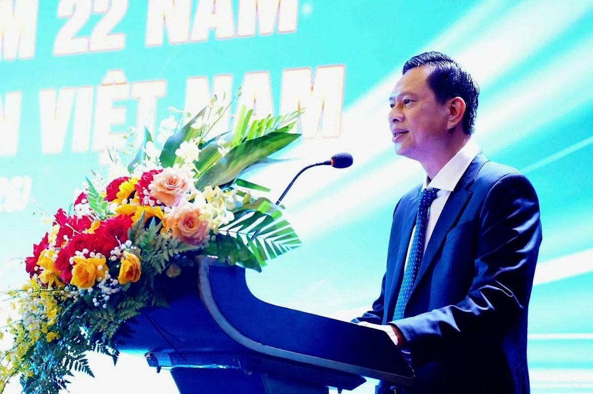 Chủ tịch Hiệp hội Doanh nghiệp tỉnh Đắk Lắk Phạm Đông Thanh phát biểu tham luận tại hội nghị.