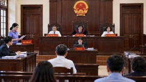 Tranh chấp 7,4 tỷ đồng, doanh nghiệp trả giá vì vắng mặt tại tòa?