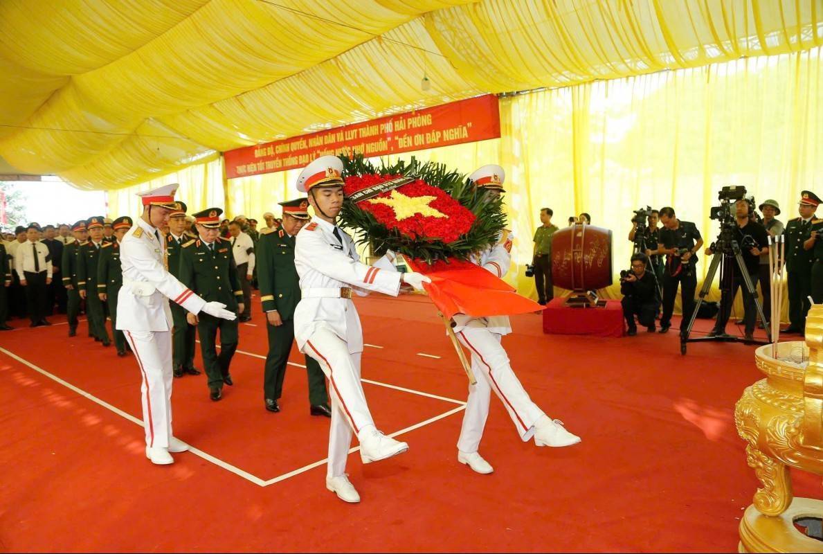 Hải Phòng: Đón 56 hài cốt liệt sĩ và đồng bào tử nạn trở về trong vòng tay đất mẹ
