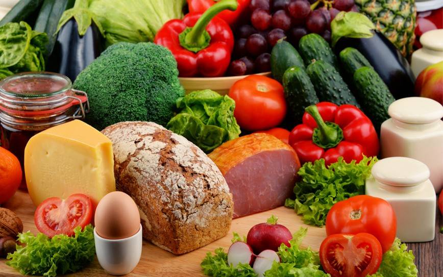 Cục An toàn thực phẩm đề nghị các địa phương chủ động xây dựng kế hoạch giám sát mối nguy ô nhiễm thực phẩm cho năm 2027, tập trung vào những nhóm sản phẩm có nguy cơ cao, đồng thời tăng cường khả năng phát hiện và xử lý kịp thời các trường hợp vi phạm.