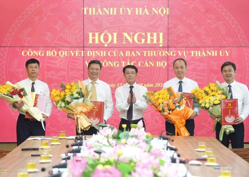 Hà Nội điều động, phân công nhiều cán bộ chủ chốt