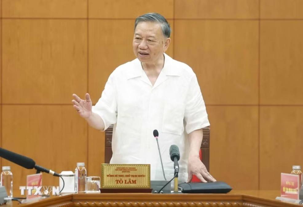 Tổng Bí thư, Chủ tịch nước Tô Lâm nêu rõ, trong thời kỳ phát triển mới, tiếp cận nhà ở an toàn phù hợp với khả năng chi trả phải được coi là quyền cơ bản của người dân và thước đo của tiến bộ xã hội - Ảnh: TTXVN