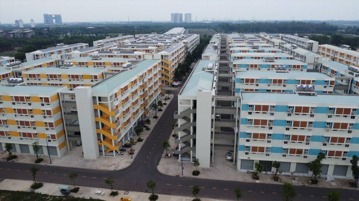 Số dự án được chấp thuận hoặc khởi công cần được phân biệt với số căn đã hoàn thành, bàn giao và đưa vào sử dụng. Trong ảnh: Khu chung cư phục vụ công nhân tại Đồng Nai - Ảnh: Báo Lao Động.