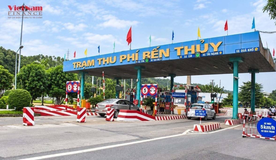 Hai trạm BOT nối Nghệ An với Hà Tĩnh dừng thu phí trong 30 ngày
