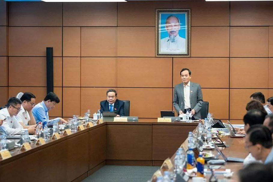 Chủ tịch Quốc hội Trần Thanh Mẫn: Kiểm soát giá cả, khơi thông nguồn vốn cho doanh nghiệp