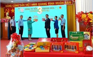 Yến sào Khánh Hòa đưa trung tâm thí nghiệm, kiểm nghiệm vào hoạt động
