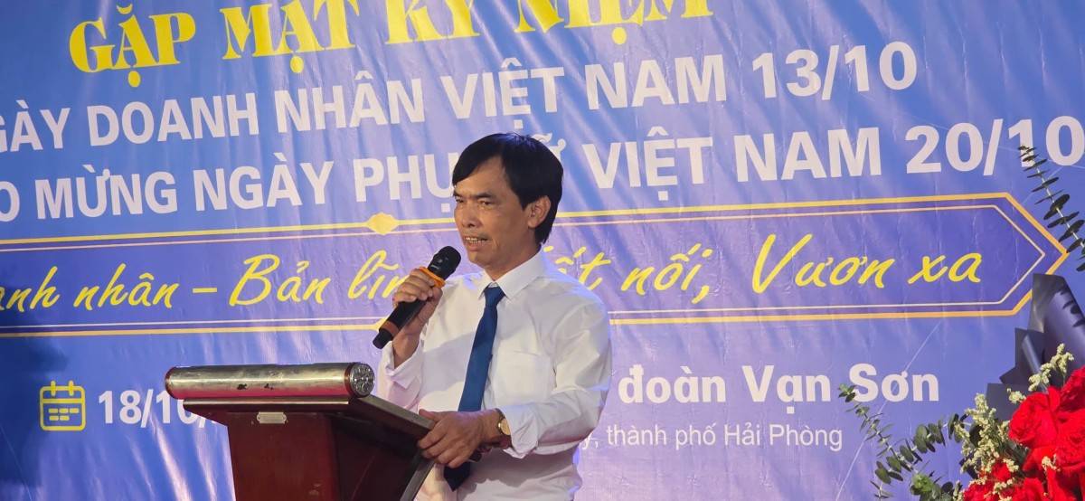 Hiệp hội Doanh nghiệp nhỏ và vừa Hải Dương gặp mặt doanh nhân, tôn vinh bản lĩnh nữ doanh nhân