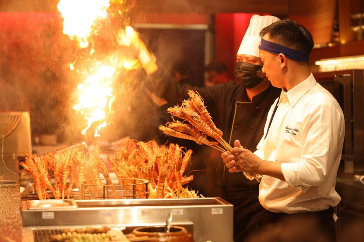 Hura Izakaya, Japanese Coastal Tavern, nhà hàng Nhật Bản Nam Sài Gòn, Mena Town 4