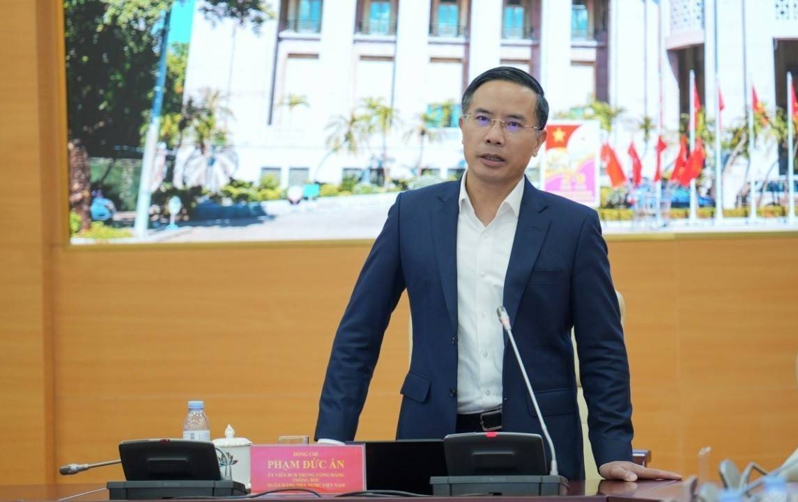 Ngân hàng Nhà nước yêu cầu ngân hàng giảm lãi suất, không đua tăng huy động