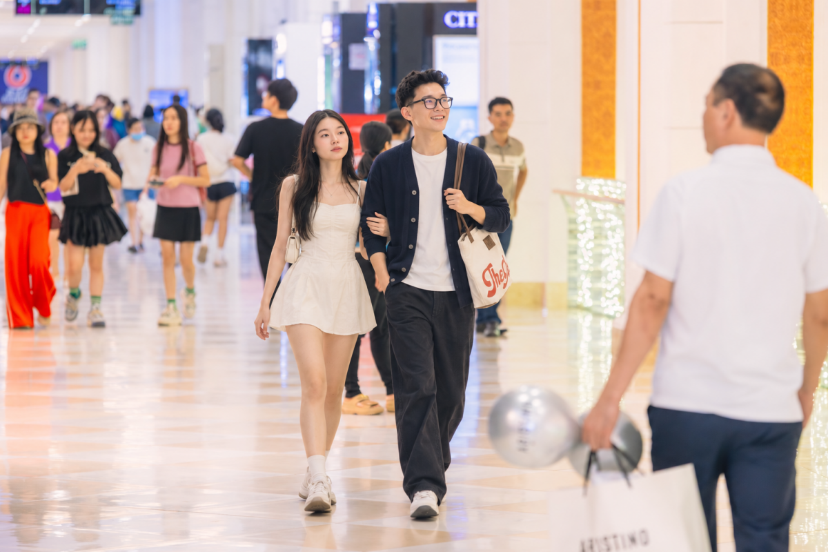 Từ những buổi dạo chơi, mua sắm đến các cuộc hẹn bên người thương, Vincom trở thành không gian kết nối và lưu giữ những khoảnh khắc đáng nhớ dịp 20/10