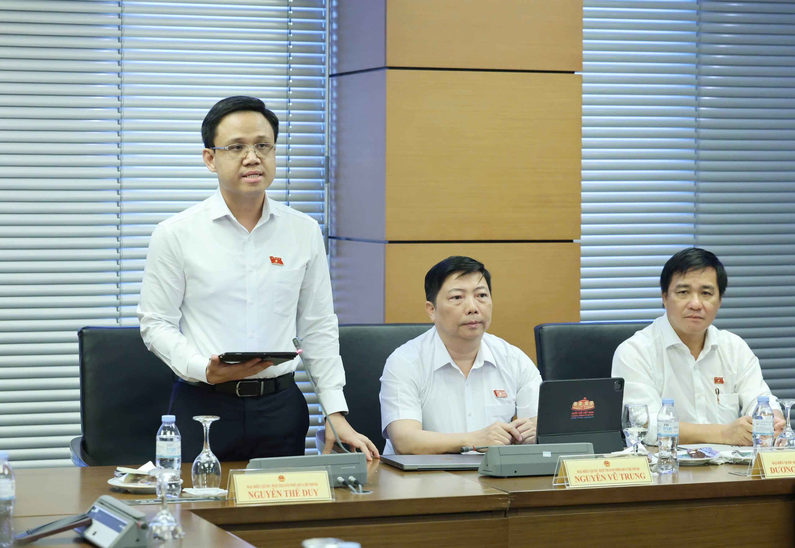 Gỡ nút thắt, mở đường cho điện xanh trong khu công nghiệp