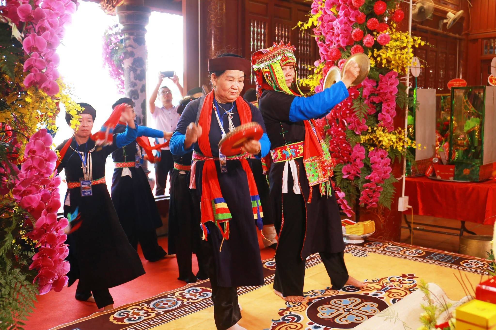 Lễ hội Cơm mới Đền Đông Cuông: Lan tỏa giá trị di sản, mở hướng phát triển du lịch tâm linh