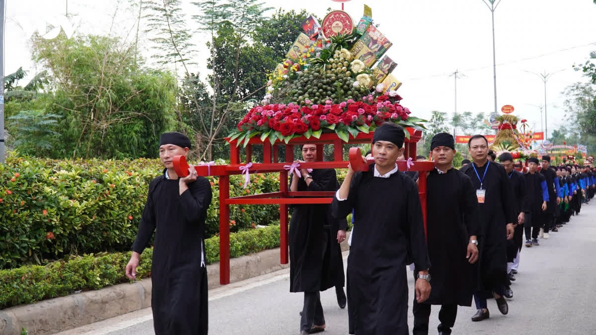 Lễ hội Cơm mới Đền Đông Cuông: Lan tỏa giá trị di sản, mở hướng phát triển du lịch tâm linh